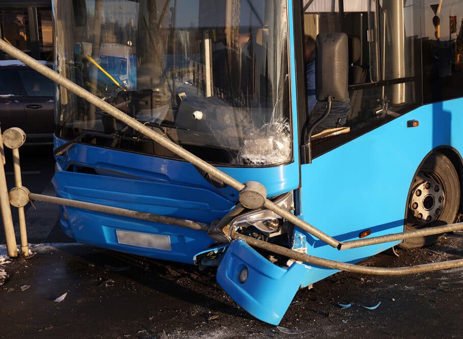 The bus crashed into a pylon of electrical wires and broke it