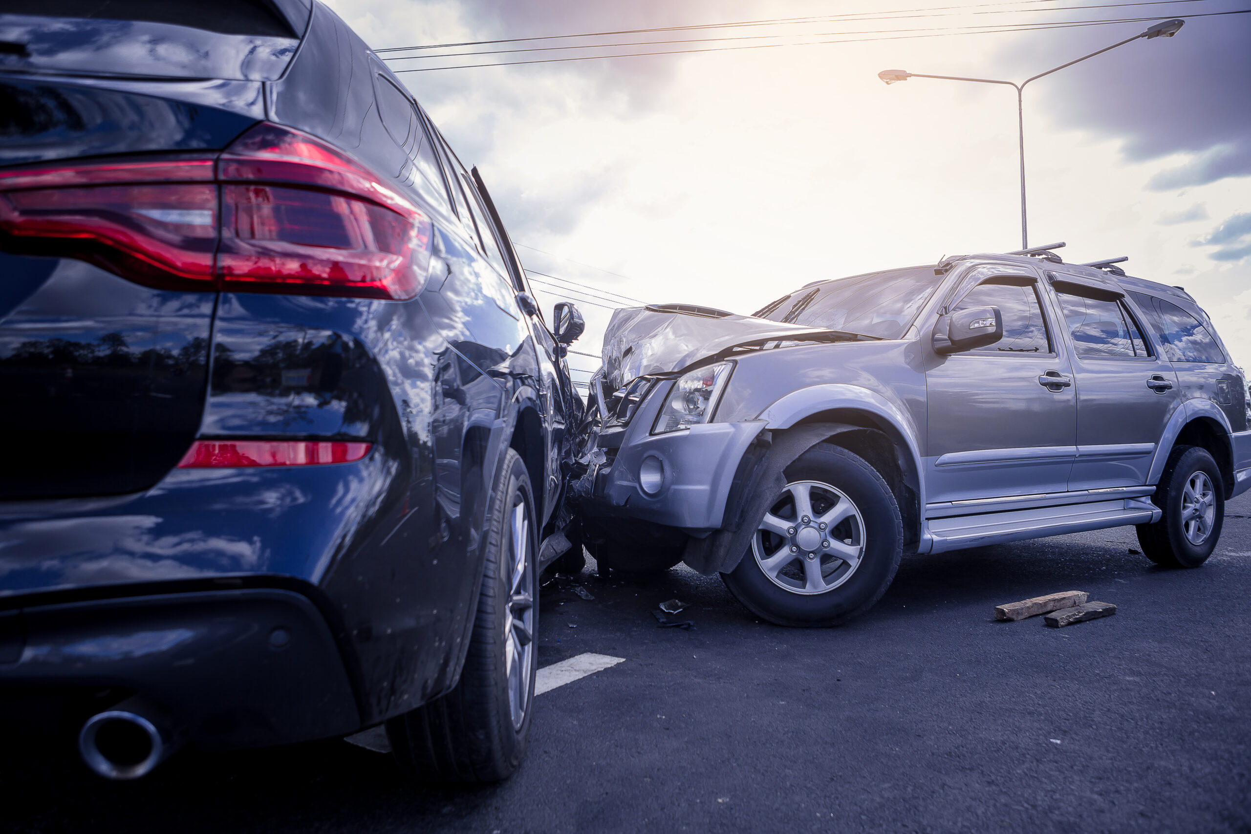 two automobiles in a head on collision for an automobile accident fatality blog