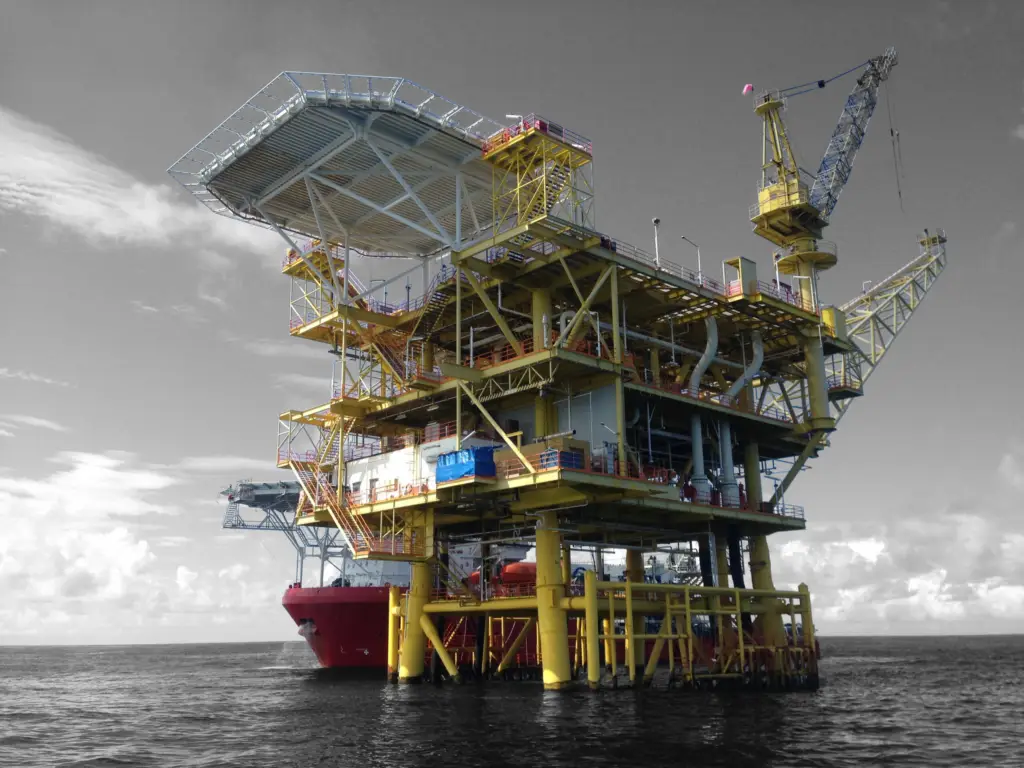 An offshore platform at sea against the deepwater horizon
